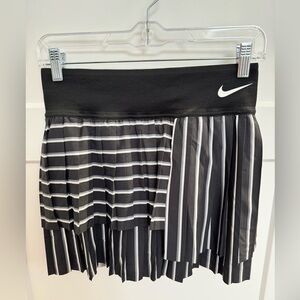 Nike Women’s Tennis Skirt